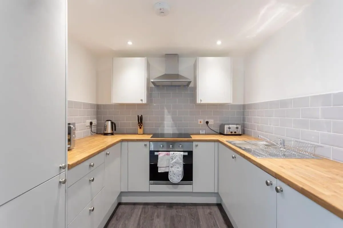 Charming 1 Bedroom Apartment In Leeds Birleşik Krallık